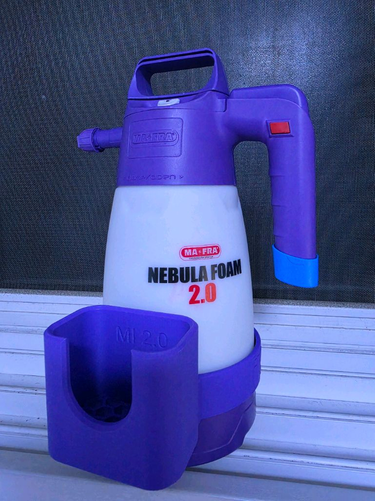 세차용품)) IK 마프라 네뷸라 폼 프로 2.0+전동펌프거치대 팝니다 이미지