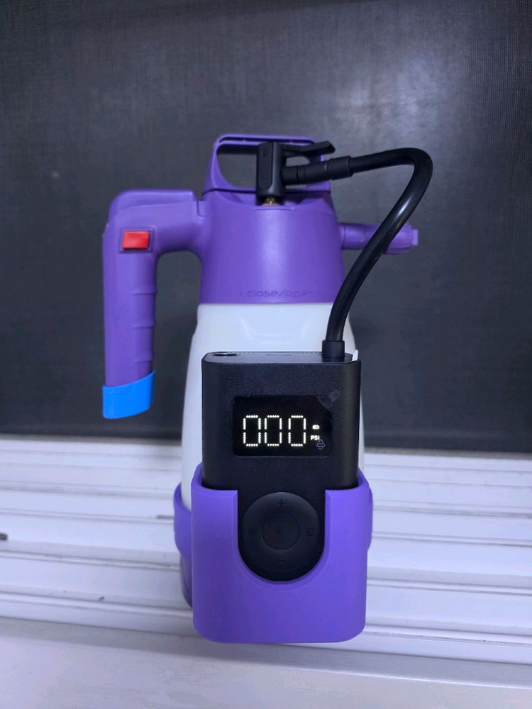 세차용품)) IK 마프라 네뷸라 폼 프로 2.0+전동펌프거치대 팝니다 이미지