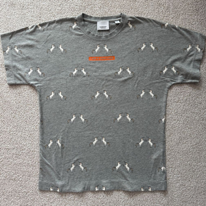 버버리키즈버버리칠드런 유니콘 반팔티12y 봉쁘앙리미떼두두msgm몽클스톤타오보보쇼즈구찌펜디로디니수어플룸루이스미샤이미스 이미지