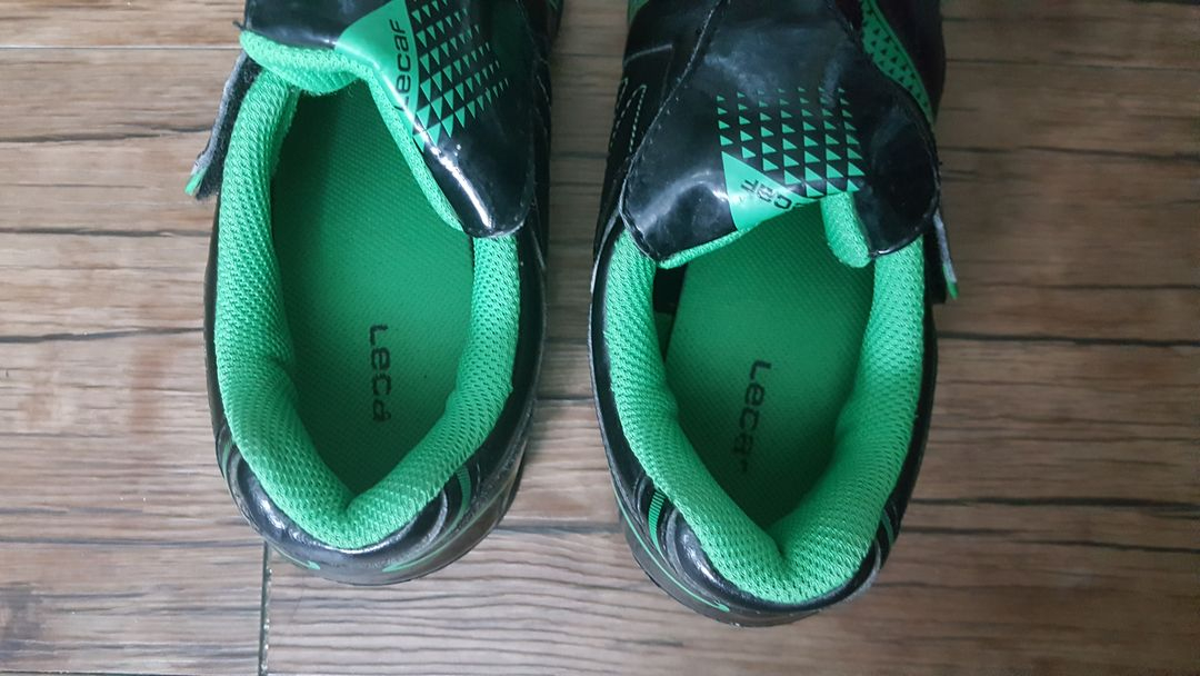 풋살화 축구화 210 나이키 아디다스 르까프 벨크로 찍찎이 이미지