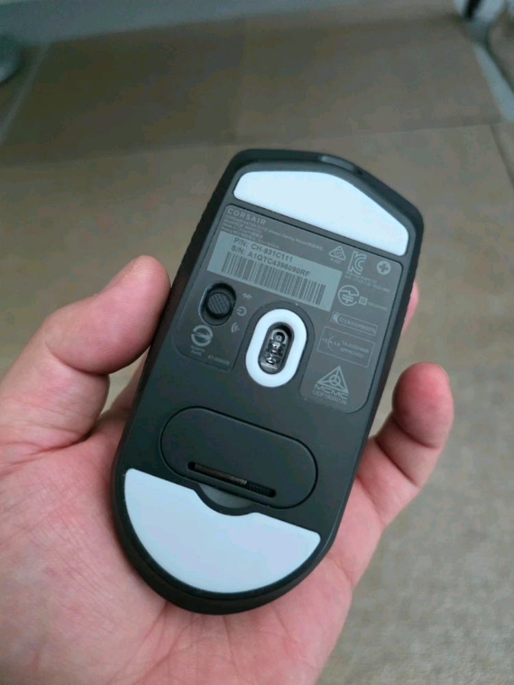 커세어 카타르 엘리트 무선 게이밍 마우스 + 알루미늄 마우스패드 이미지