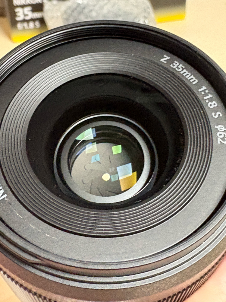 니콘 nikkor z 35mm 1.8s 렌즈 이미지