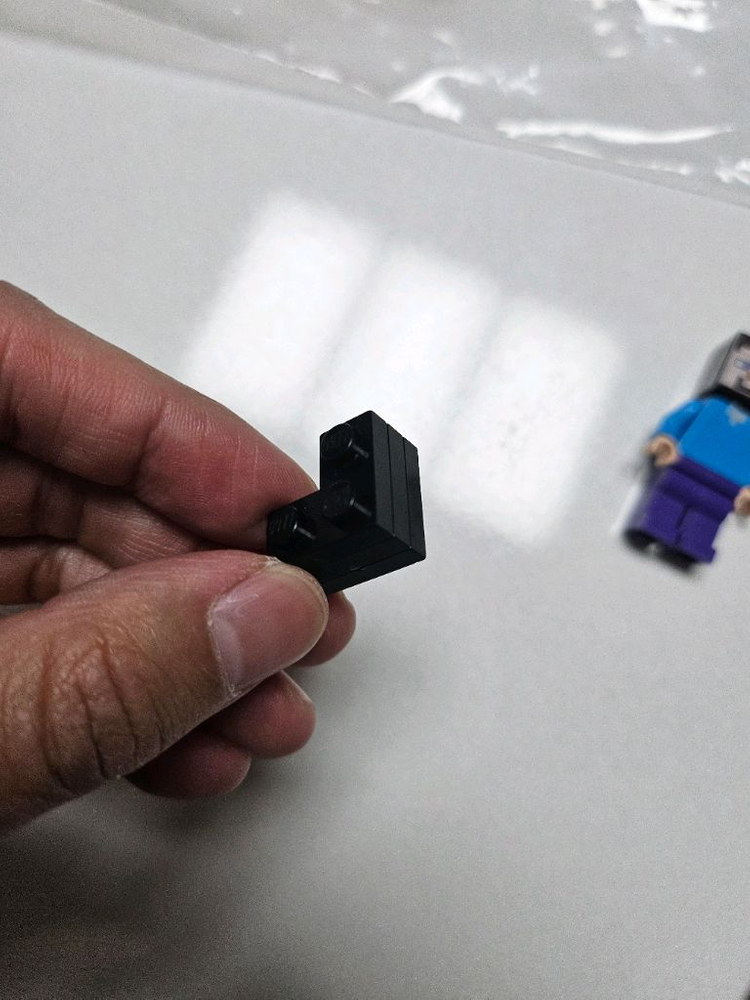 레고 정품 마인크래프트 21168 뒤틀린 숲 이미지