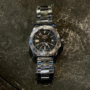 브라이틀링 어벤저(어벤져)2 gmt 이미지