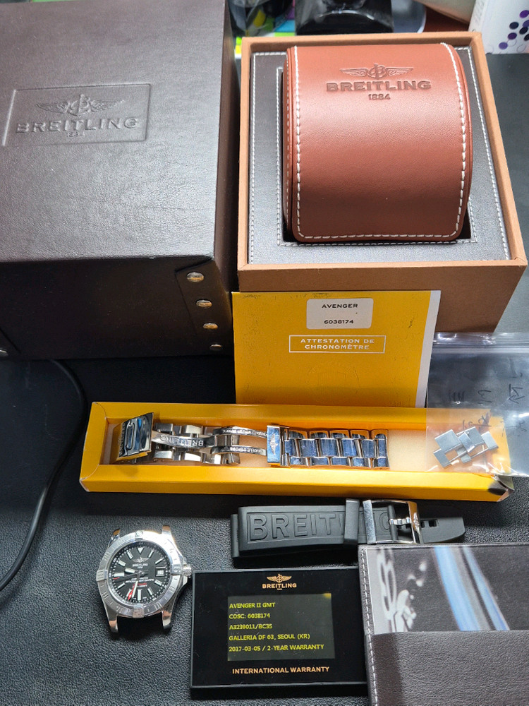 브라이틀링 어벤저(어벤져)2 gmt 이미지