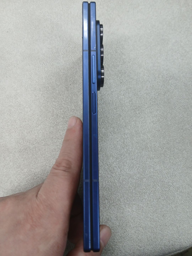 갤럭시 Z폴드7 256G 블루 판매합니다[142만] 이미지