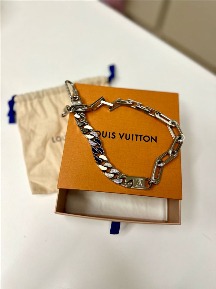 루이비통 버질아블로 스와로브스키 체인 목걸이 풀박스 (삼성동 현대백화점 구입) 이미지