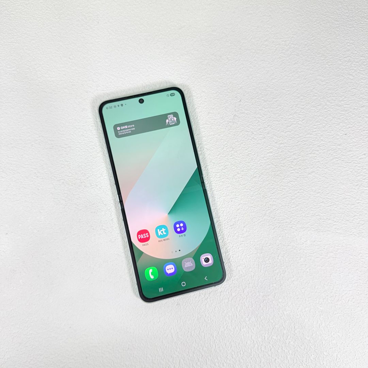 갤럭시 Z플립6 민트 256기가 이미지