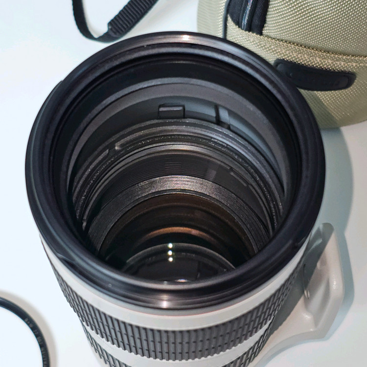 캐논 EF 70-200 F2.8L IS II USM 새아빠백통 렌즈 이미지