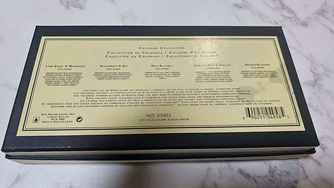 초급쳐 반값도안되요 선물용 조말론 컬렉션 미니 9ml 분사식 향수 5개 세트 미개봉 새상품 2세트있어요 이미지