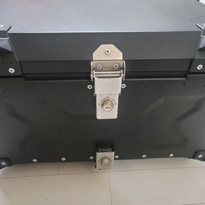 오토바이 탑박스 65L 이미지
