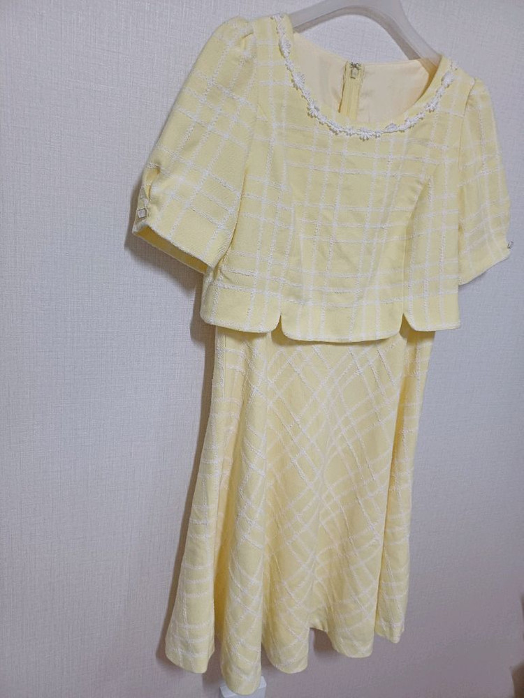 레몬 체크 퍼프 소매 트위드 원피스 55 이미지