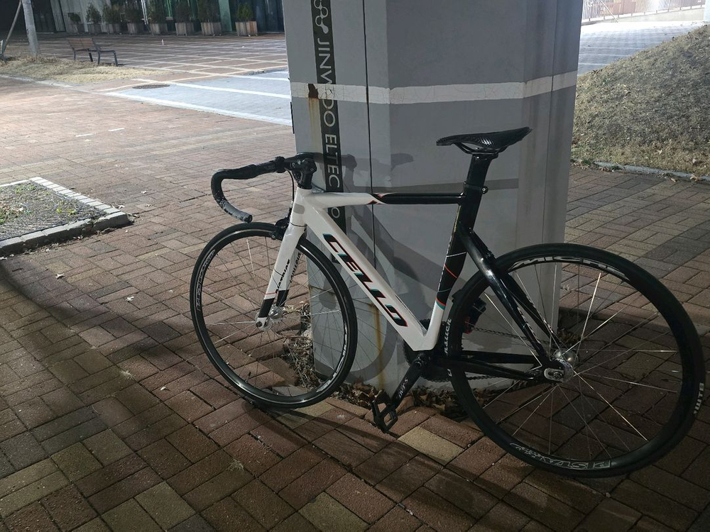 첼로 디스트릭트 픽시 판매합니다 이미지