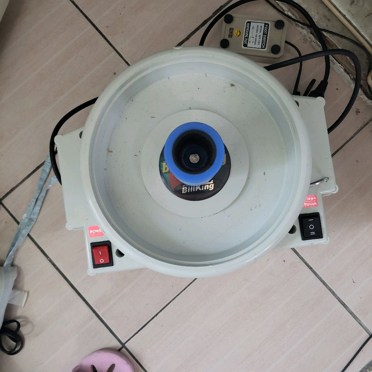 큐맨기계 당구 이미지