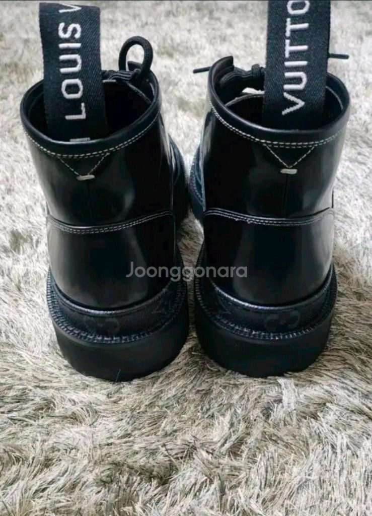 루이비통 남성 앵클부츠 이미지