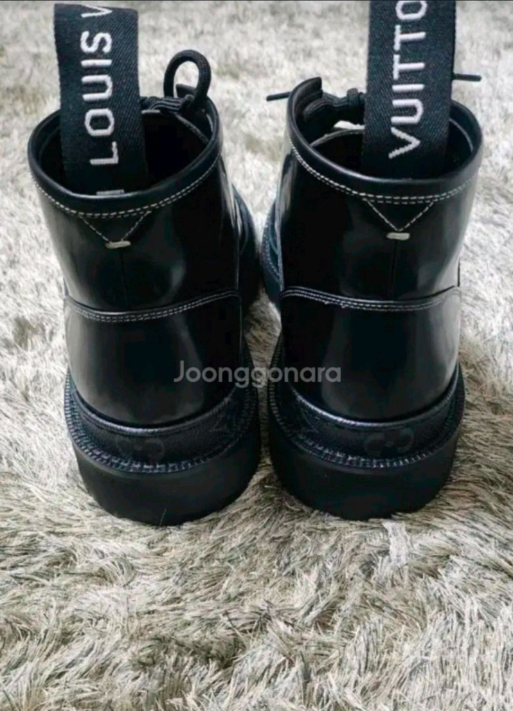 루이비통 남성 앵클부츠 이미지