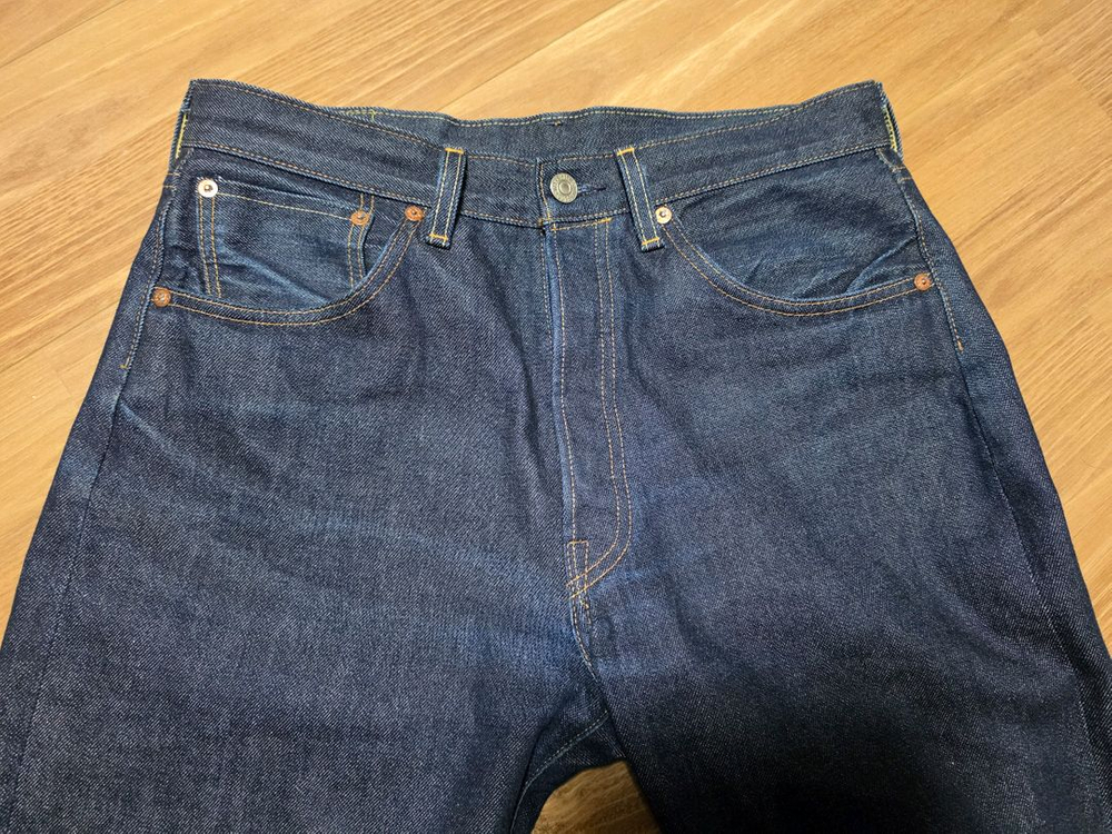 LVC55501 W32 L34 이미지