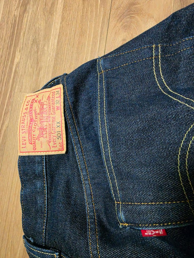 LVC55501 W32 L34 이미지