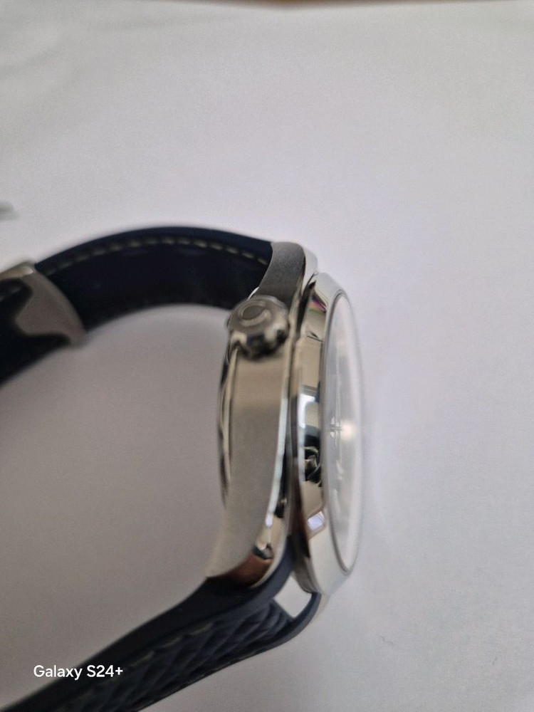 오메가 씨마스터 아쿠아테라 41mm 이미지