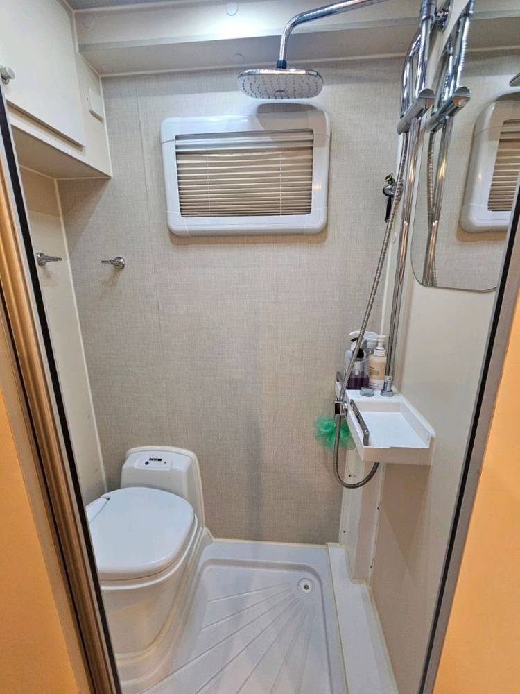 캠핑카 영남 트레블라인 790 모델 중고 캠핑카 이미지