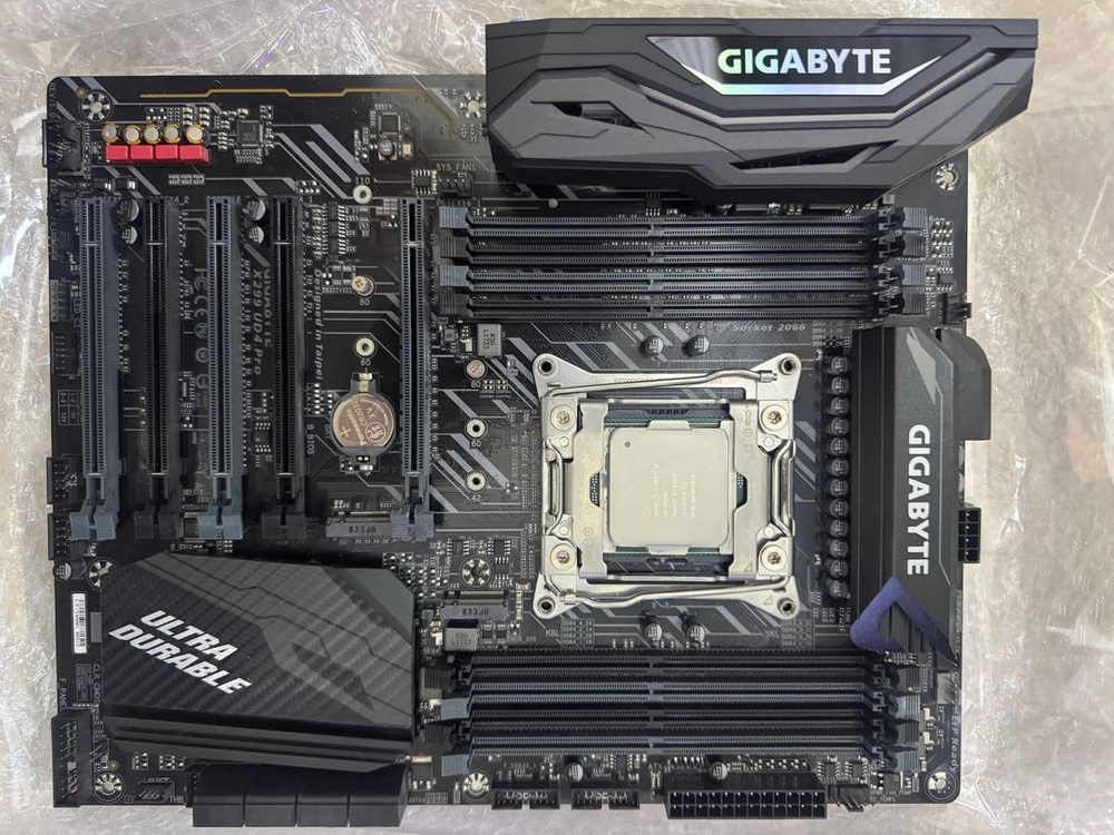 CPU 인텔 코어X-시리즈 i9-10900X 캐스케이드 이미지