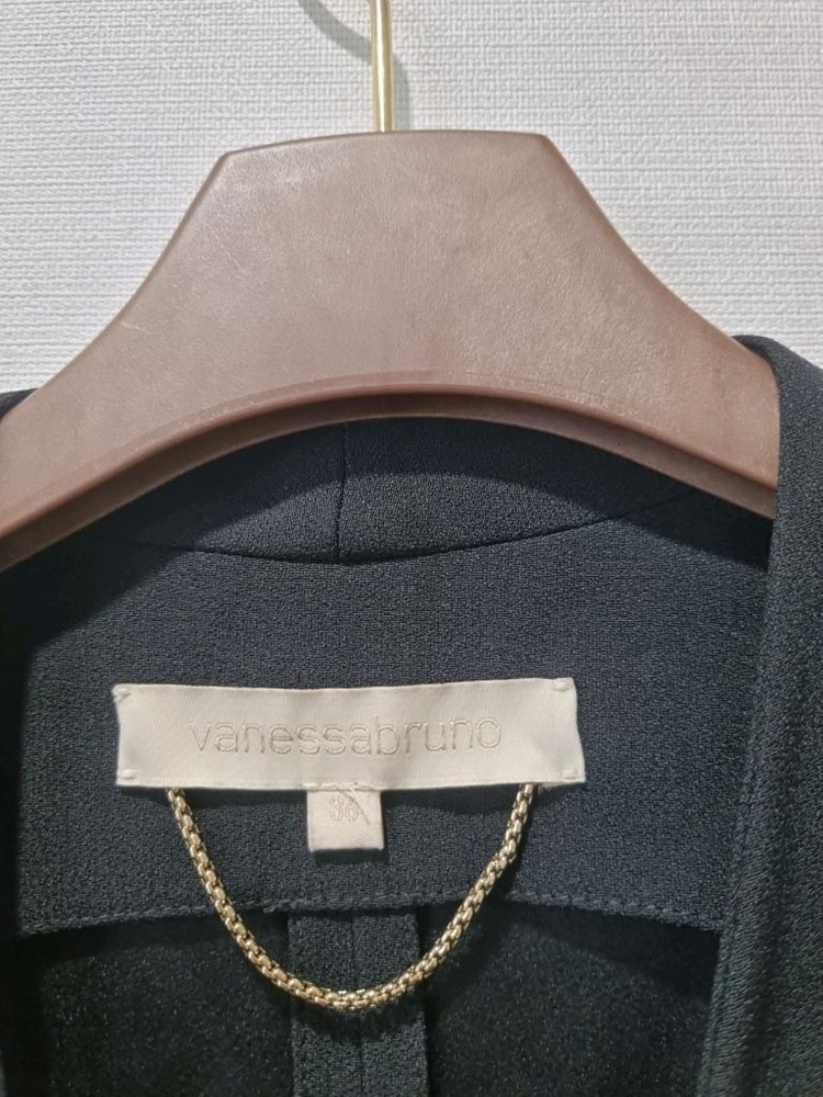 바네사브루노 블랙 자켓 국내정품 이미지