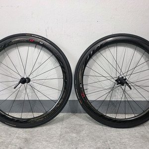 짚 ZIPP 303 v3 카본휠셋(림브용) 이미지