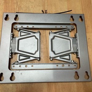 소니 TV 벽걸이 거치대 (40인치 - 65인치 가능) 이미지