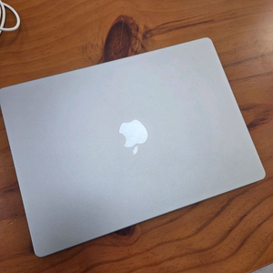 맥북프로M2Pro 14인치 이미지