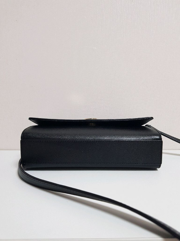 메트로시티 크로스백 ㅡ 정품 이미지