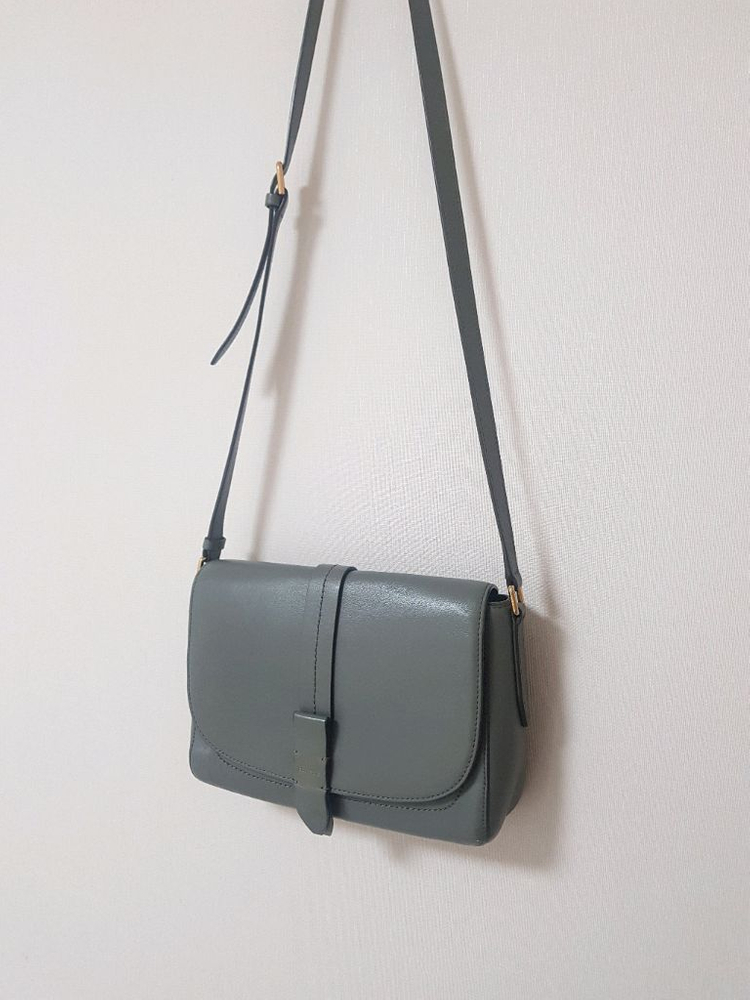 빈폴 크로스백--정품 이미지