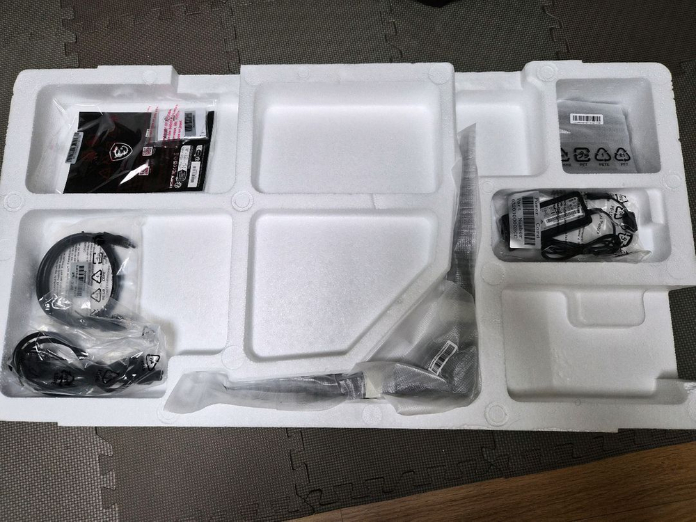 MSI G321Q WQHD IPS 170Hz HDR 32인치 무결점 게이밍 모니터 이미지