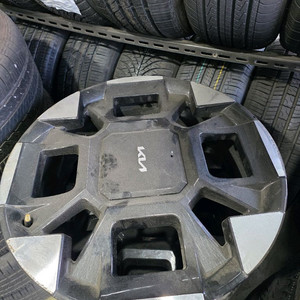 카니발 신형 19인치휠 4개 판매 이미지