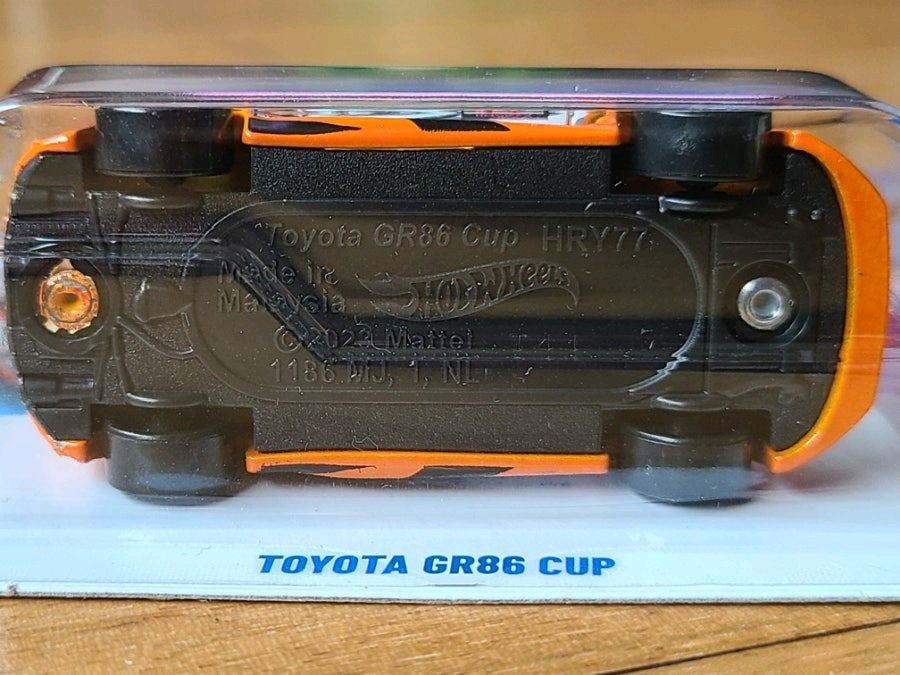핫휠 토요타 GR86 CUP 주황색 이미지