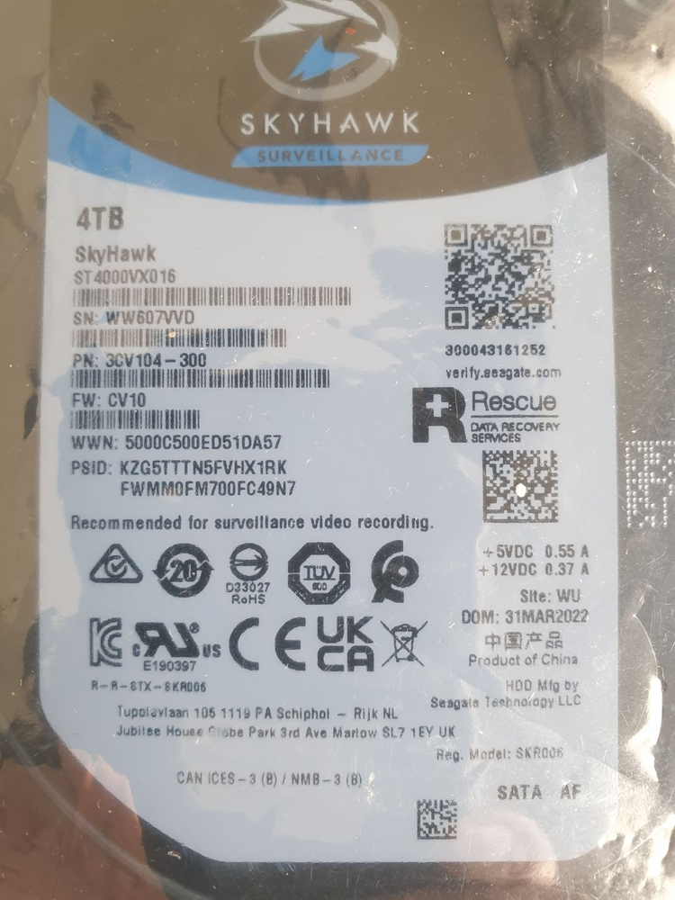 팝니다) 시게이트 스카이호크 4TB 하드디스크(새제품) 이미지