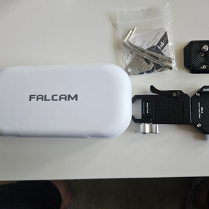 지윤 크레인 M2S,M3용 팔캠 F38 퀵릴리즈 판매합니다 이미지
