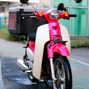 슈퍼커브110 혼다 2021년식 상태좋은매물 오토바이 판매합니다 이미지