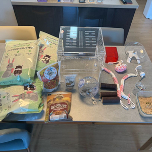 피그미 다람쥐 케이스 및 용품 풀셋트 이미지