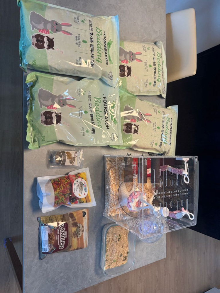 피그미 다람쥐 케이스 및 용품 풀셋트 이미지