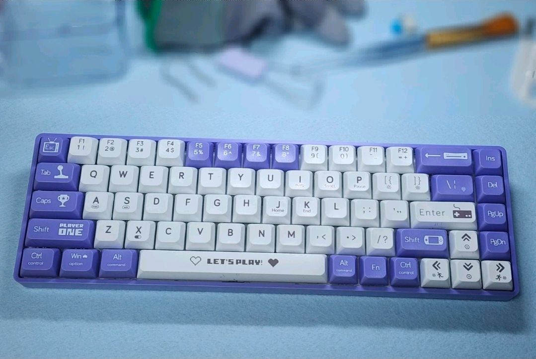 AJAZZ AK680 퍼플화이트 기계식 키보드 +제닉스 손목받침대+키보드 케이스 (+시나모롤 키캡 체결 가능) 이미지