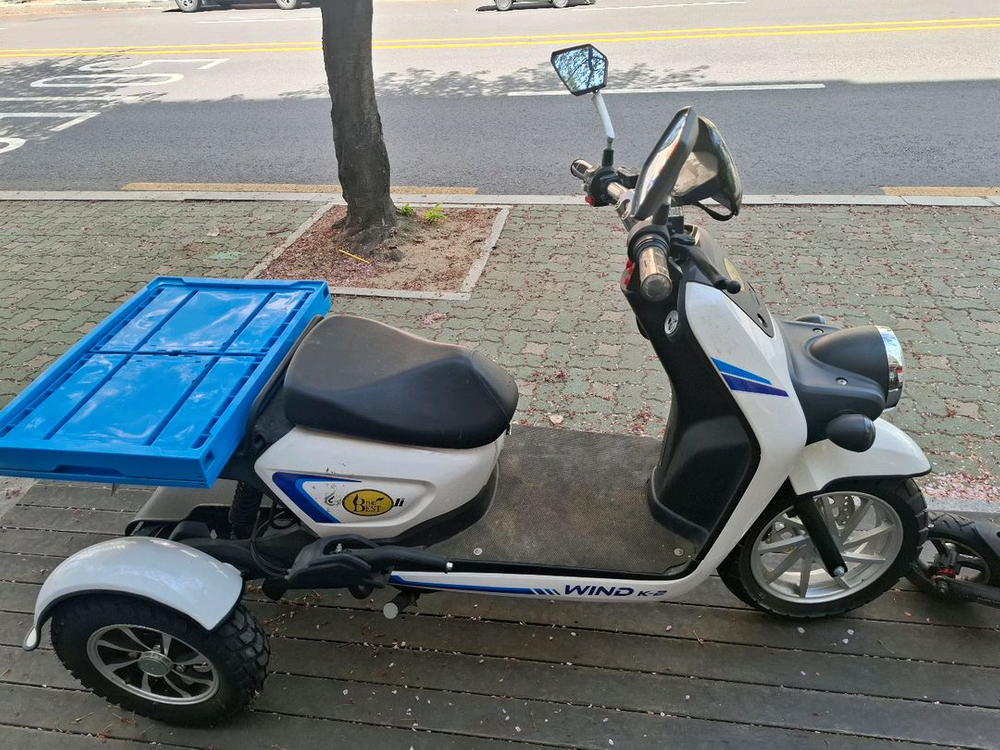 전기 삼륜 오토바이 원드k2 이미지