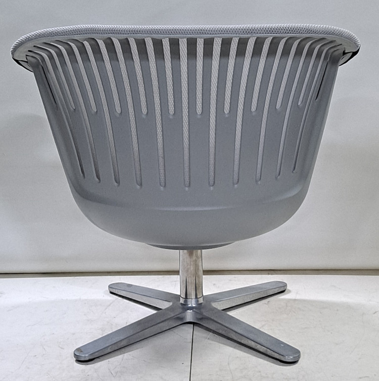 스틸케이스 i2i 라운지 의자 (Steelcase i2i Swivel Club Chair) 이미지
