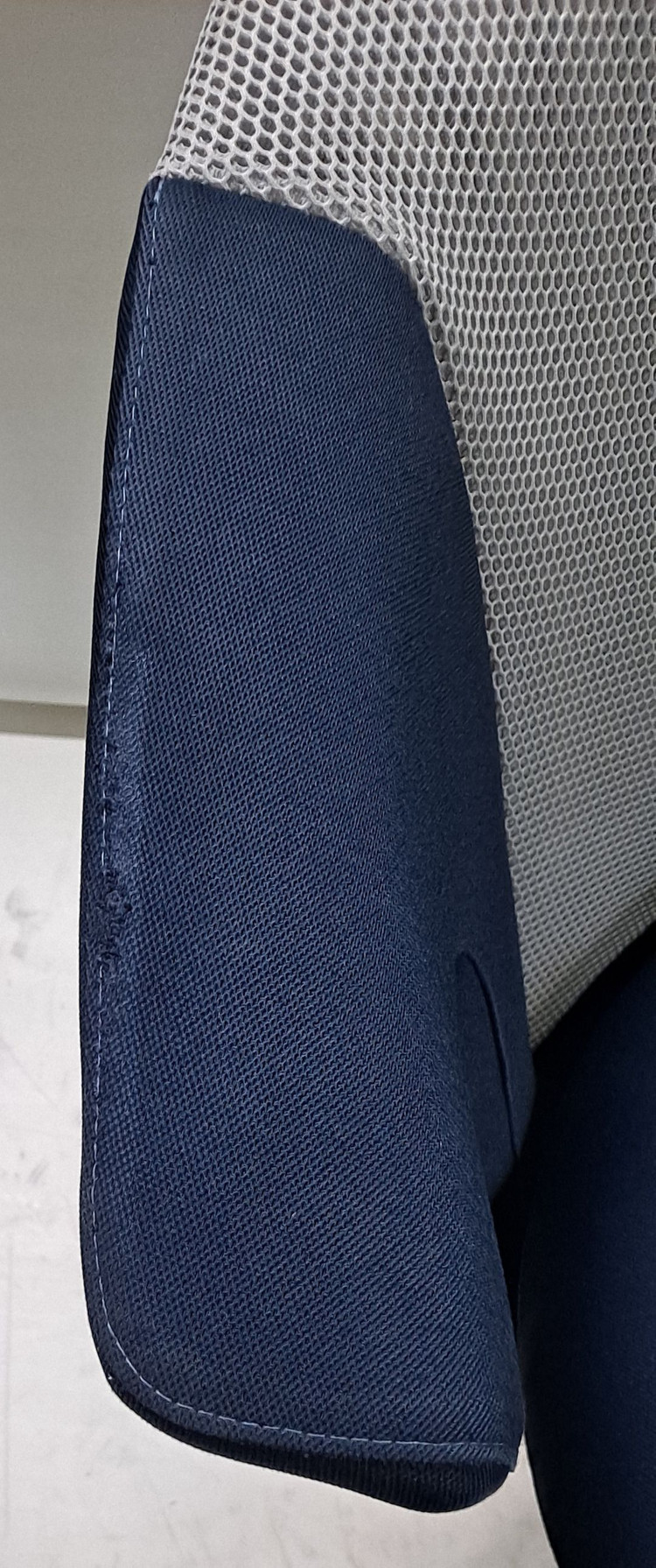 스틸케이스 i2i 라운지 의자 (Steelcase i2i Swivel Club Chair) 이미지