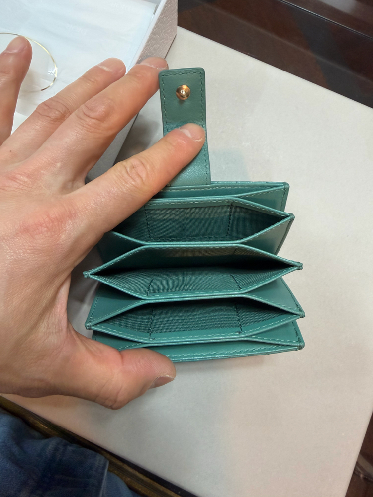 디올 정품 아코디언카드지갑 민트색상 백화점 구매 싸게팝니다.!! 이미지