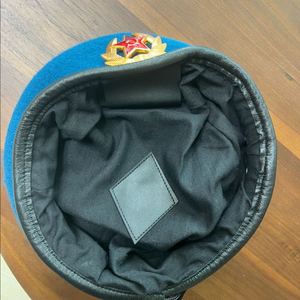 소련 공수군 베레모 리프로(?) 팝니다 이미지