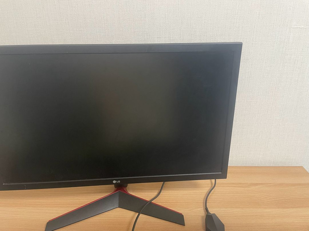 i5 9400f 1660ti 램16g 본체+모니터 팝니다 이미지