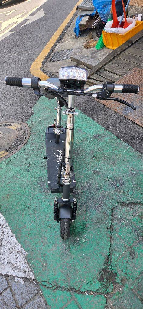 wide wheel 전동킥보드 이미지