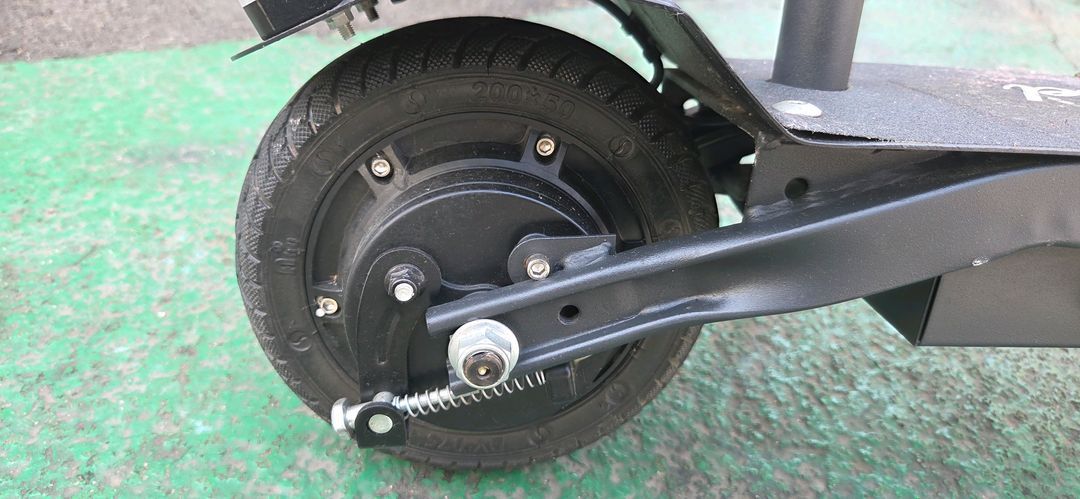 wide wheel 전동킥보드 이미지