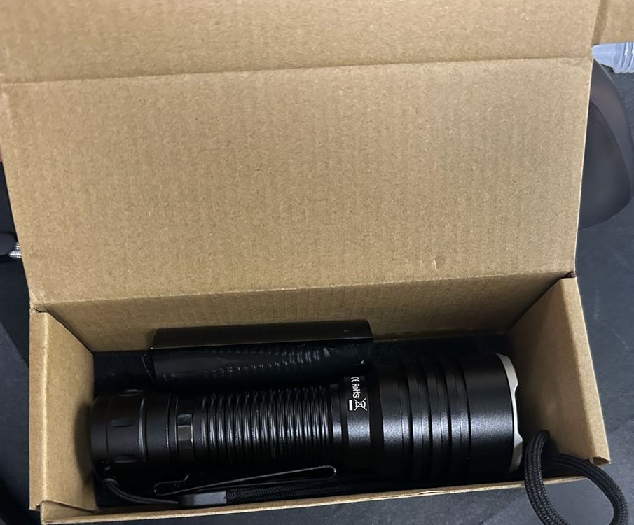 제로빔 T20 LED 랜턴 판매해요 이미지