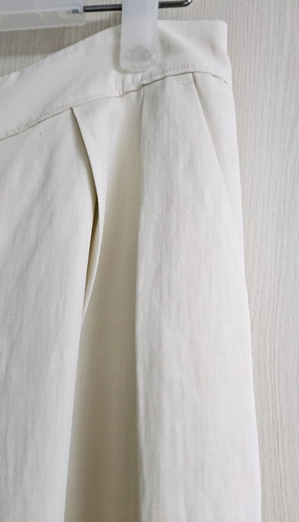 타임 린넨 블렌드 투턱 팬츠 크림 66 TM2C3WPCS41W 이미지